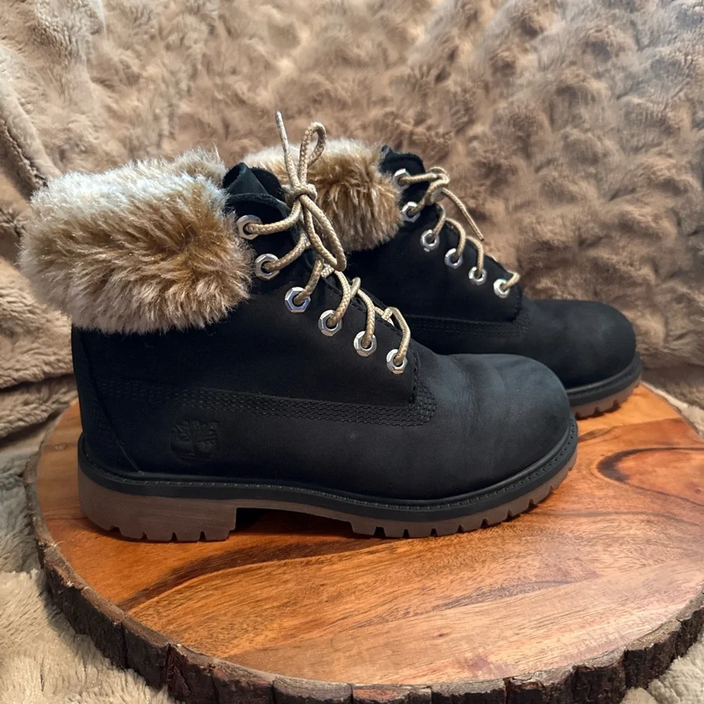 Timberland Black Fur-Lined Kids Boots